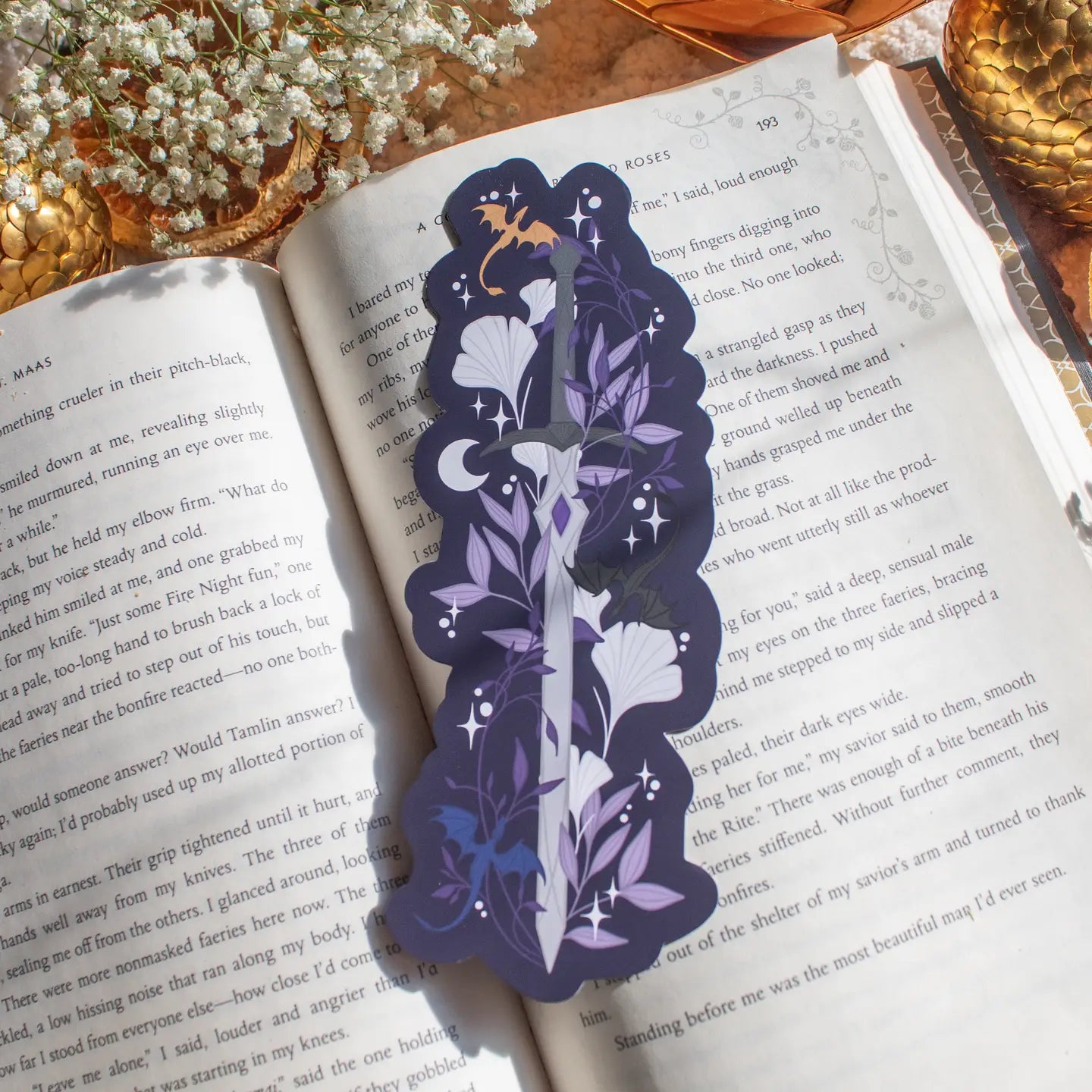 Violet's Dagger / bookmark