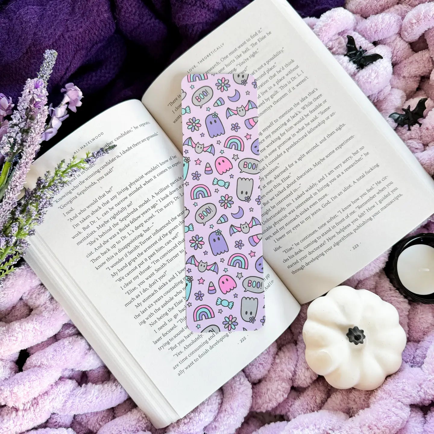Pastel Spookies / bookmark