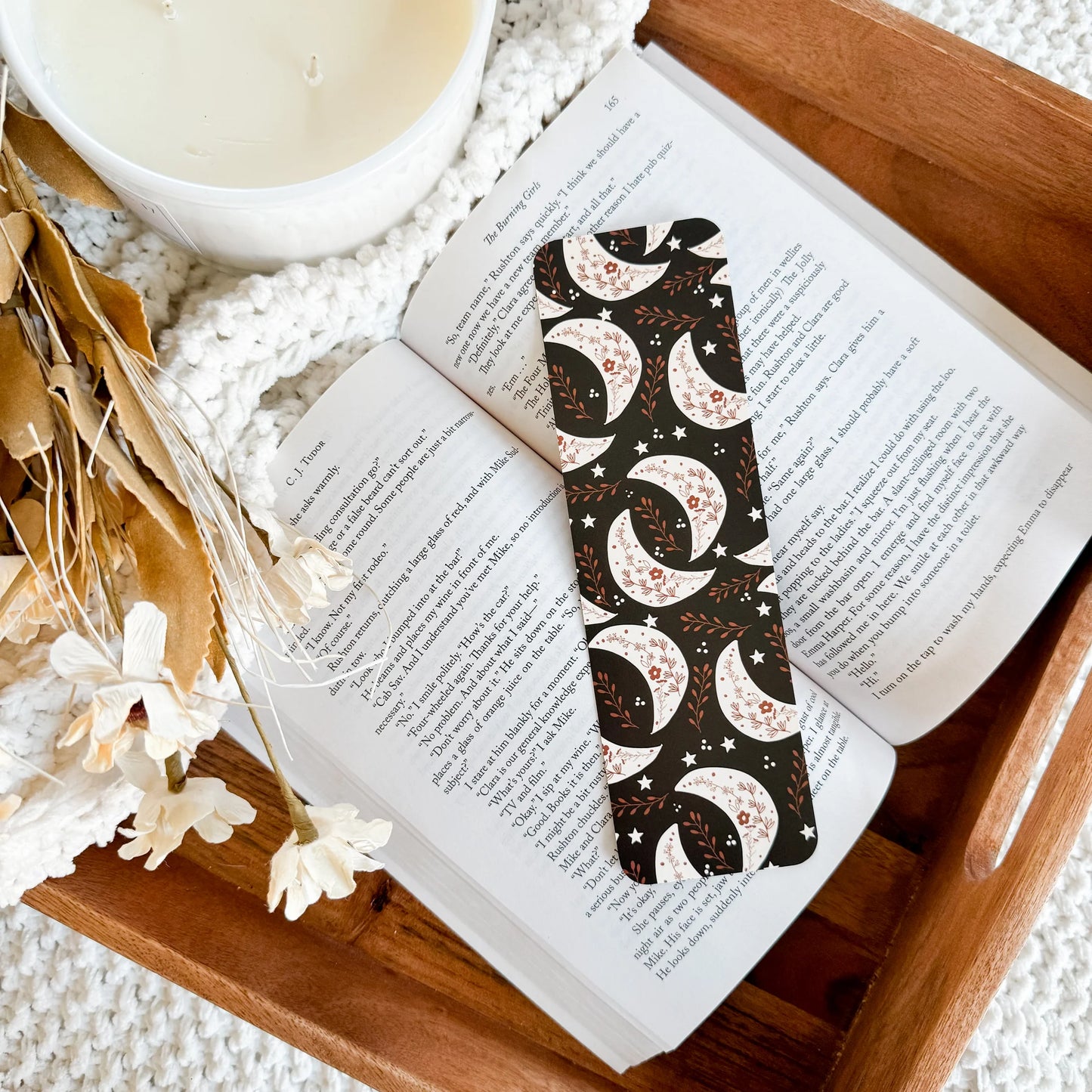Moons / bookmark
