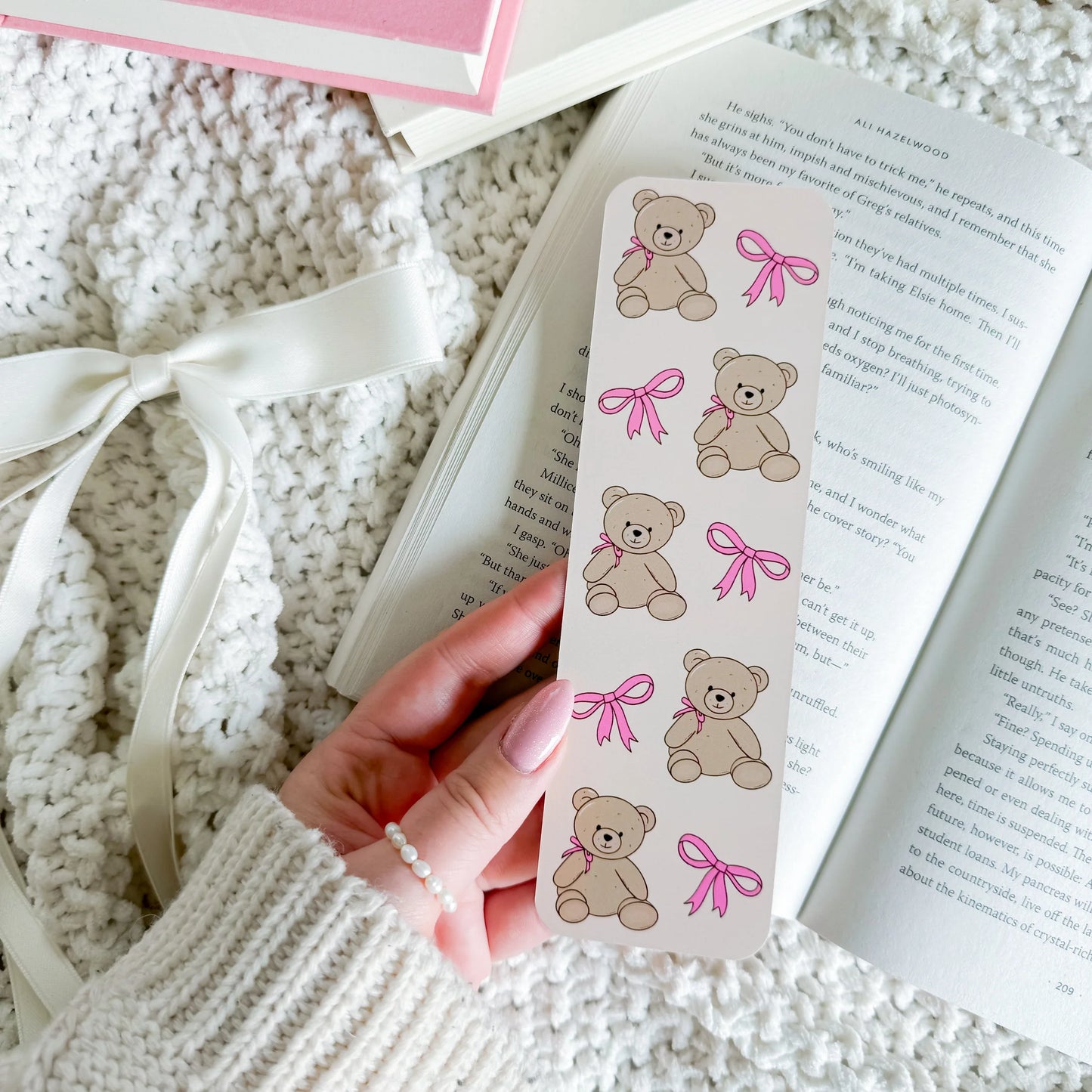 Bears & Bows / bookmark