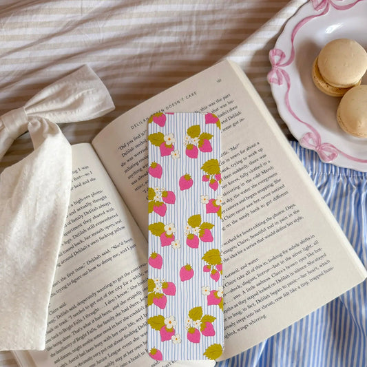 La Fraise / bookmark