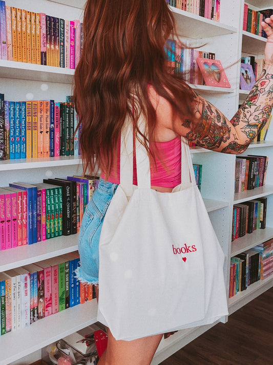 Books <3 Tote